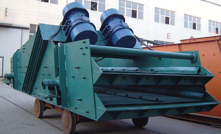 河南奧創(chuàng)重型振動篩展示