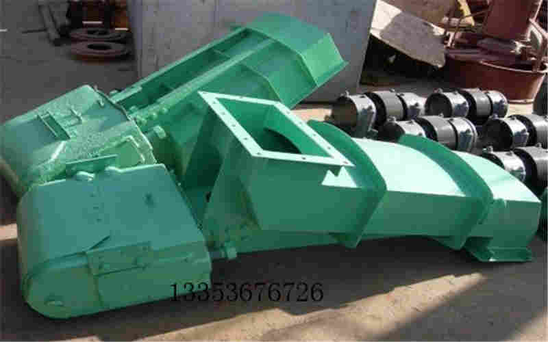 電磁振動(dòng)給料機(jī)1